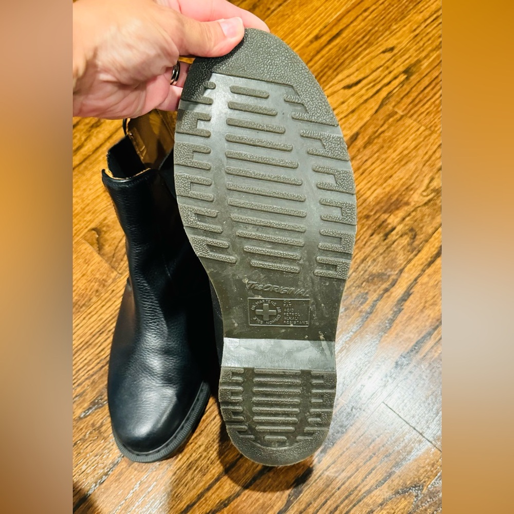 Black slip on boots